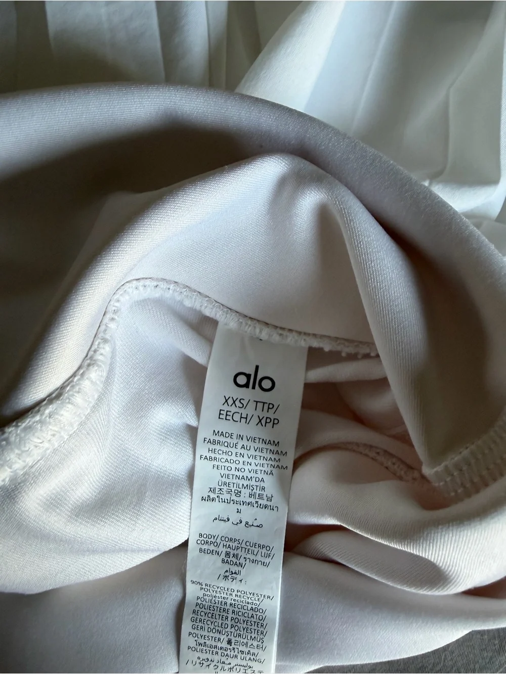 ALO Yoga White Pleated Skirt with built in shorts and pockets